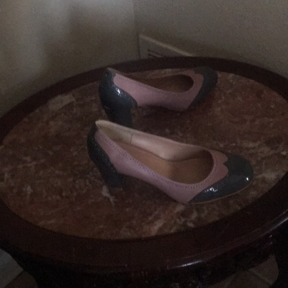 Look almost new, very little wear